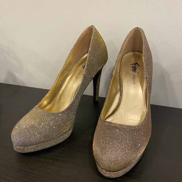 Silver Gold Monochrome heels - Picture 2 of 2